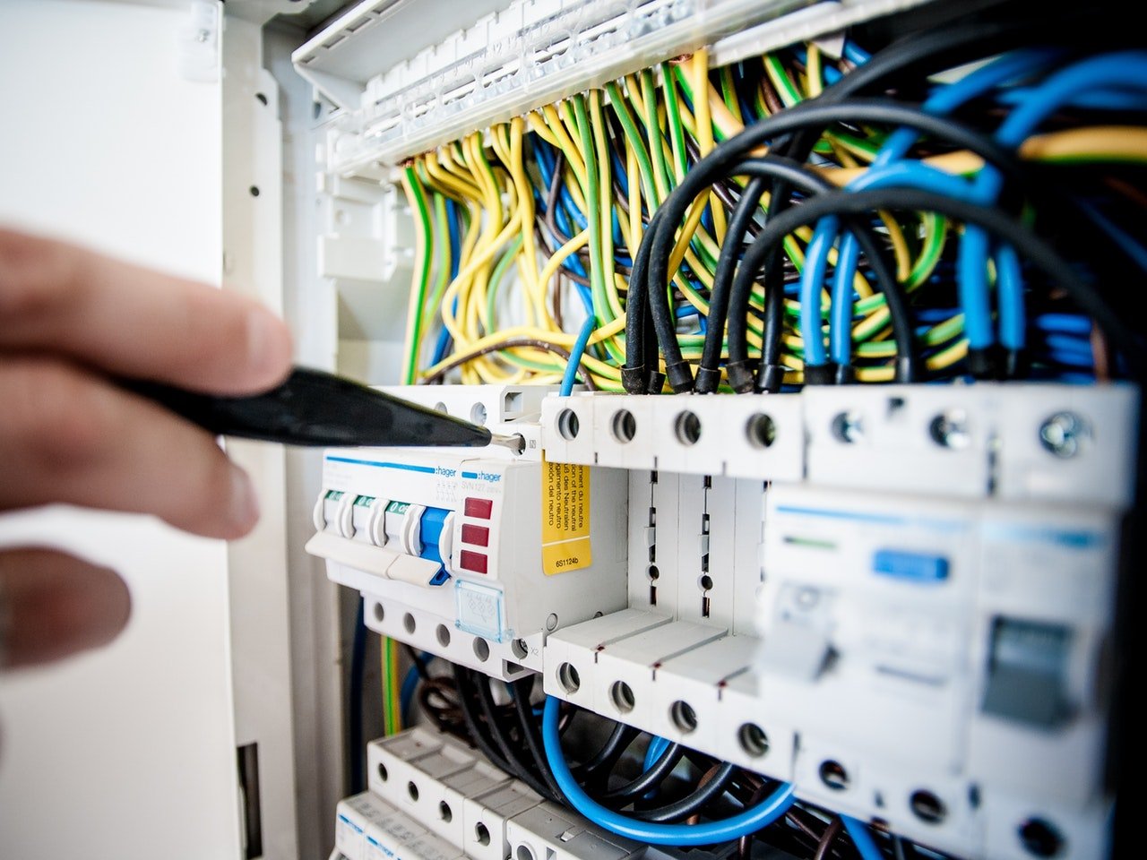 Exploring Honeywell BMS and the Importance of Building Management Systems in Pakistan